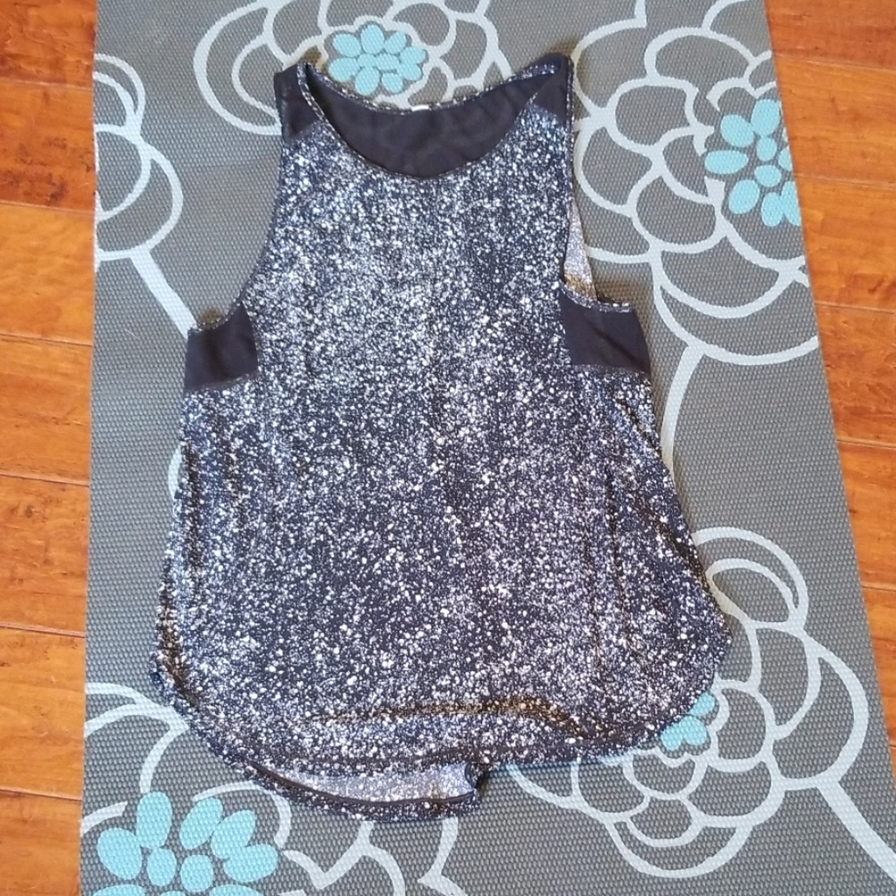 Lulu workout tank